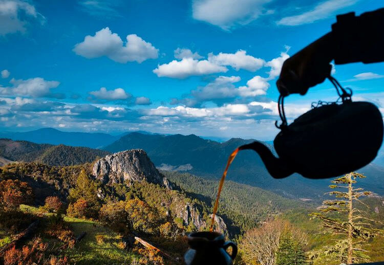 麗江古老神秘的阿納國徒步之旅之麗江玉龍石頭鄉(xiāng)桃花村！